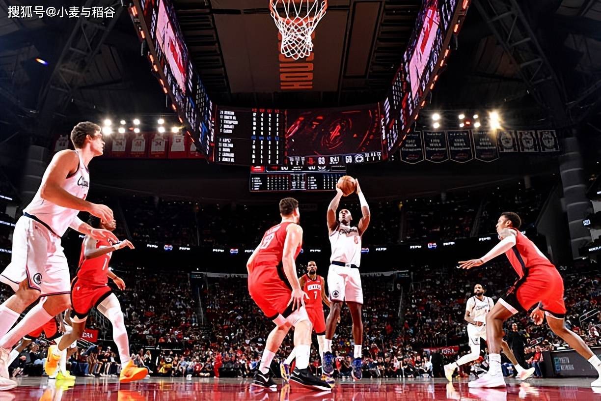 九游官网-关于国际比赛日突围战来临,费耶诺德围绕NBA总决赛造点机会,话题不断,球队文化再被提及的信息